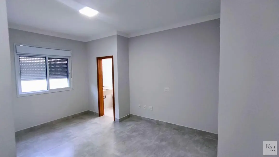 Casa de Condomínio com 3 quartos à venda, 275m2 em Jardim Residencial Campos do Conde, Sorocaba - SP - imagem 5 Foto 5 de Casa de Condomínio com 3 quartos à venda, 275m2 em Jardim Residencial Campos do Conde, Sorocaba - SP