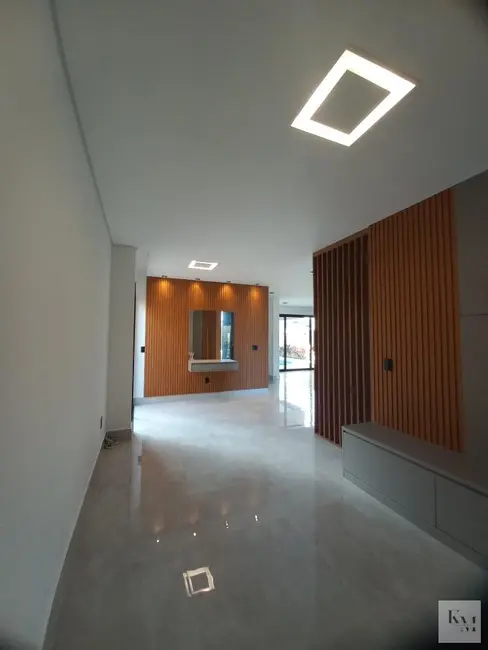 Foto 3 de Casa de Condomínio com 4 quartos à venda, 310m2 em Votorantim - SP