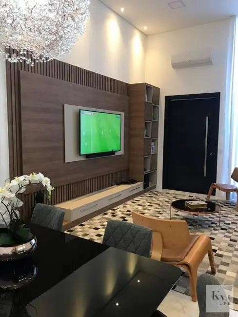 Casa de Condomínio com 3 quartos à venda, 250m2 em Morros, Sorocaba - SP - imagem 4 Foto 4 de Casa de Condomínio com 3 quartos à venda, 250m2 em Morros, Sorocaba - SP