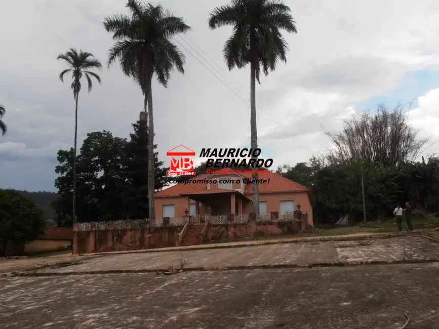 Foto 8 de Fazenda / Haras com 8 quartos à venda, 240m2 em Serra Negra - SP