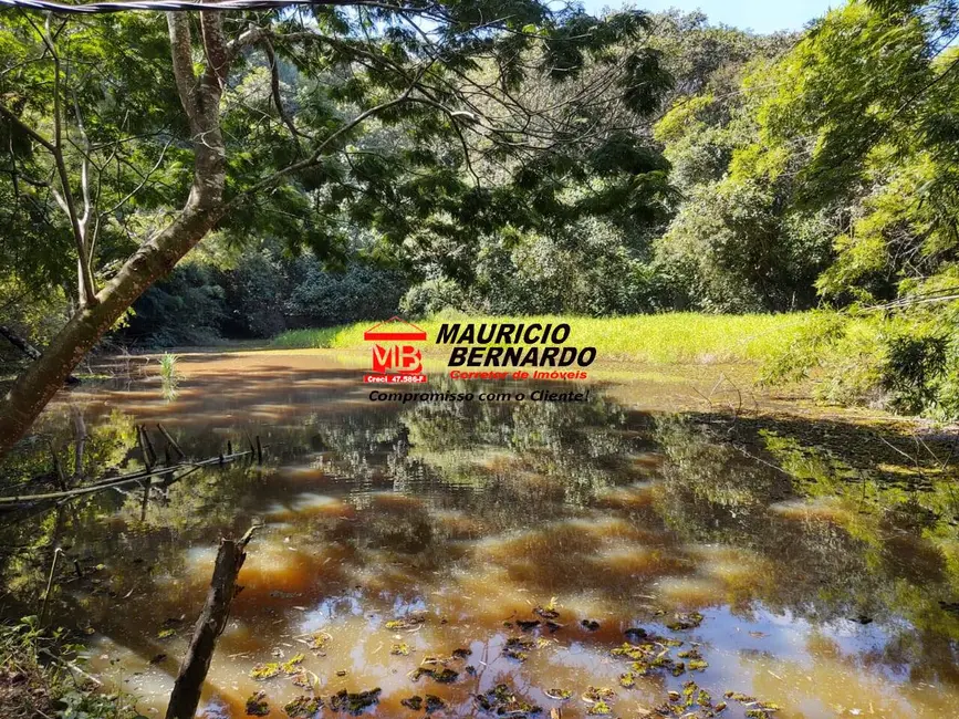 Foto 9 de Sítio / Rancho com 4 quartos à venda, 19m2 em Atibaia - SP