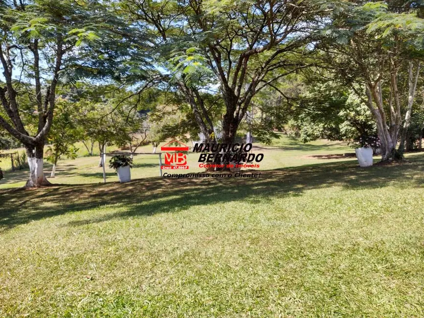 Foto 3 de Sítio / Rancho com 4 quartos à venda, 19m2 em Atibaia - SP