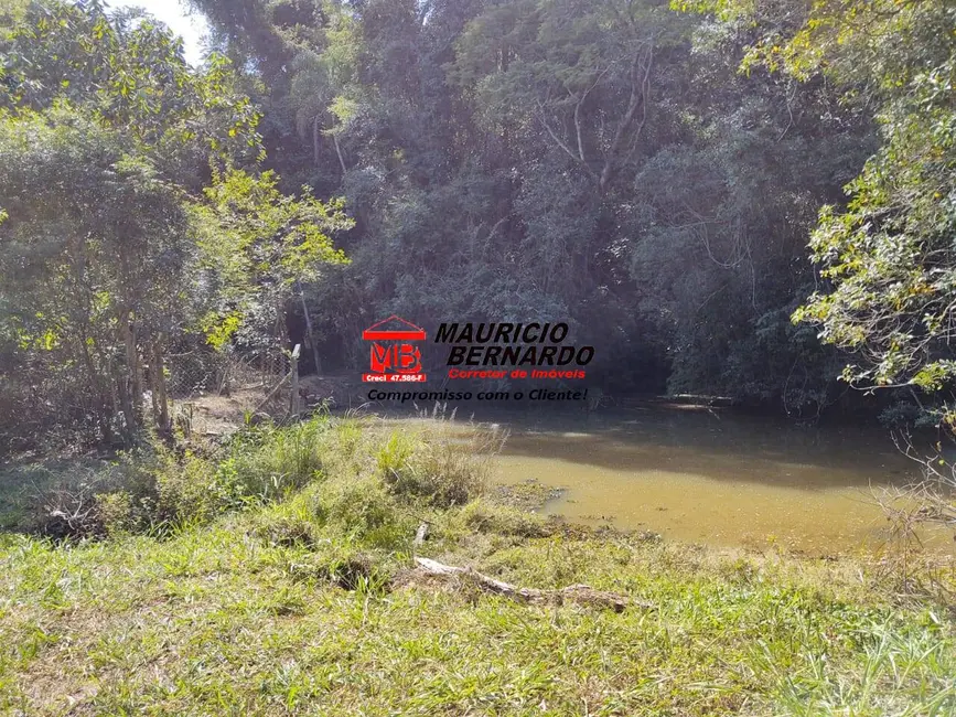 Foto 2 de Sítio / Rancho com 4 quartos à venda, 19m2 em Atibaia - SP