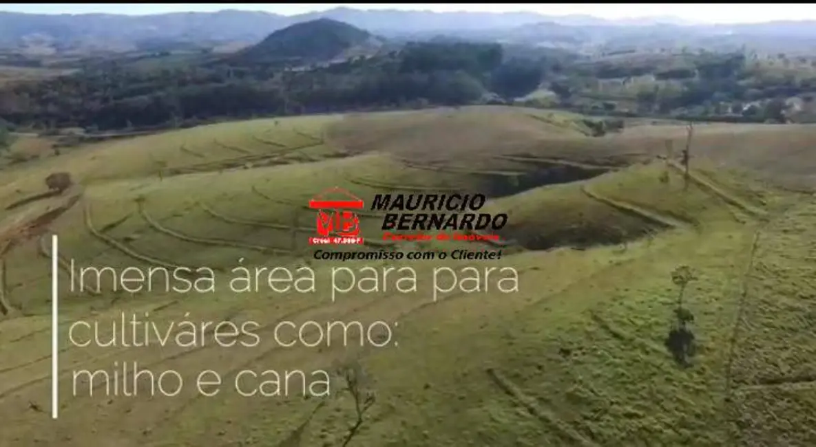 Foto 2 de Fazenda / Haras com 3 quartos à venda, 92m2 em Ouro Fino - MG