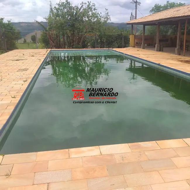 Foto 2 de Fazenda / Haras com 3 quartos à venda, 32m2 em Amparo - SP