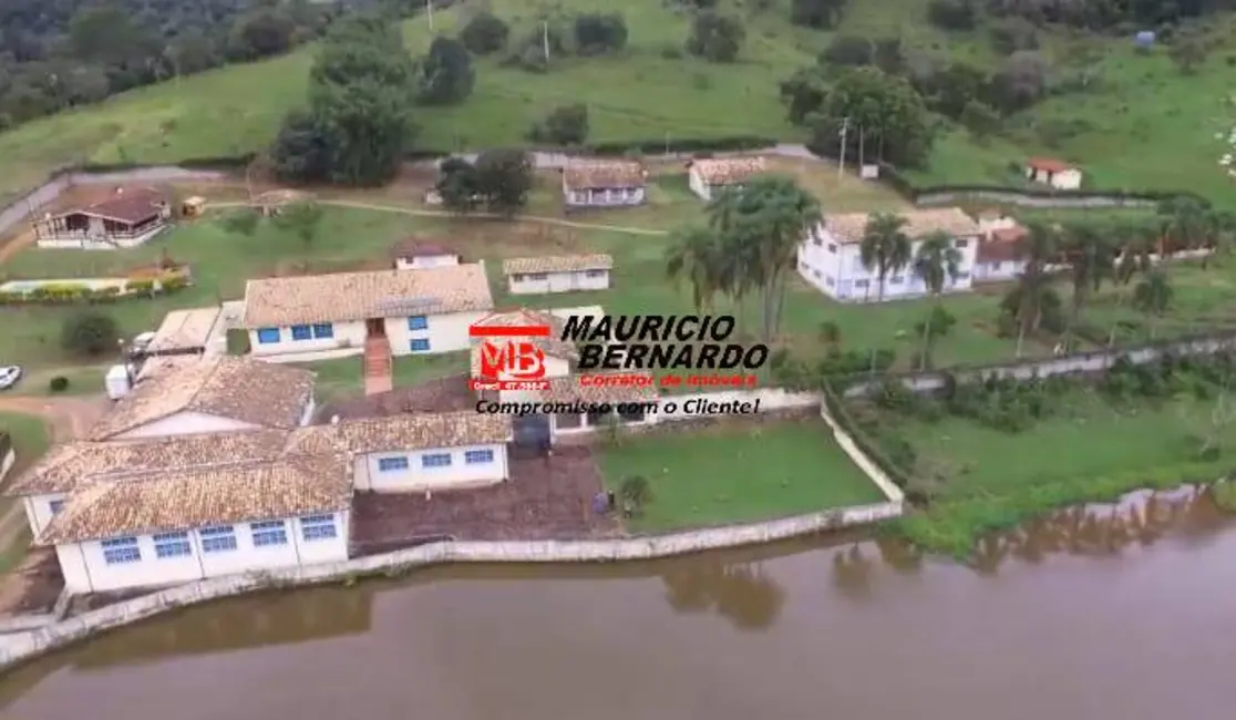 Foto 3 de Fazenda / Haras com 7 quartos à venda, 281m2 em Amparo - SP