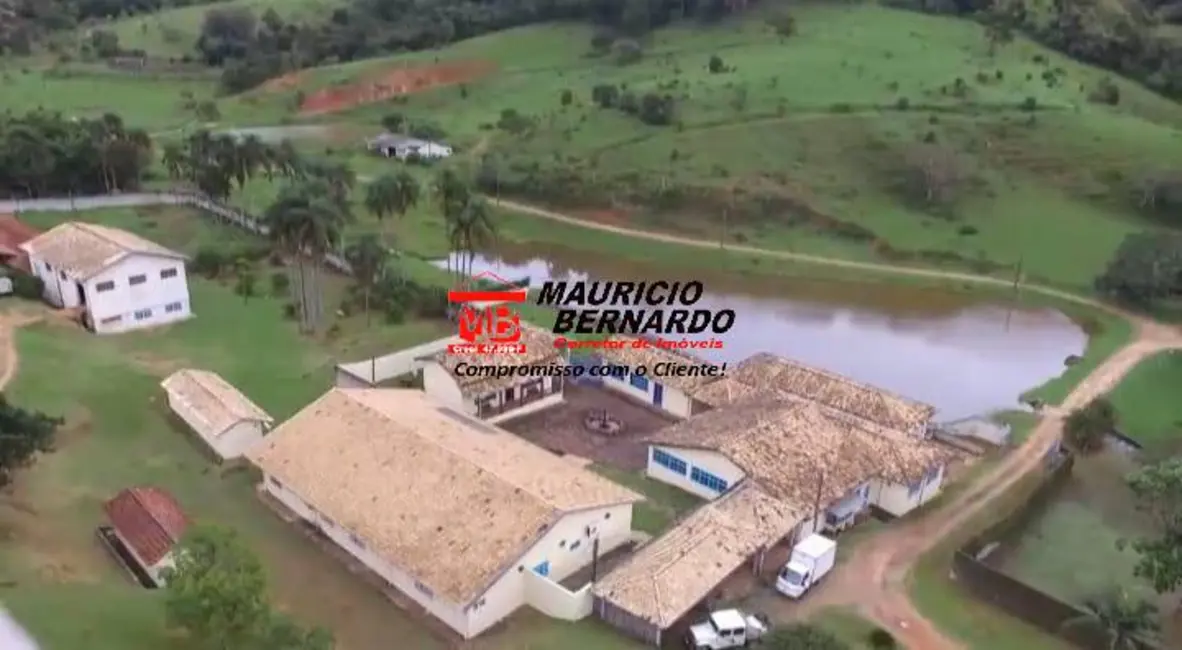 Foto 2 de Fazenda / Haras com 7 quartos à venda, 281m2 em Amparo - SP
