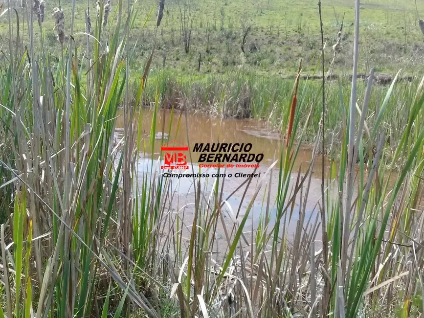 Foto 9 de Sítio / Rancho com 3 quartos à venda, 19m2 em Atibaia - SP