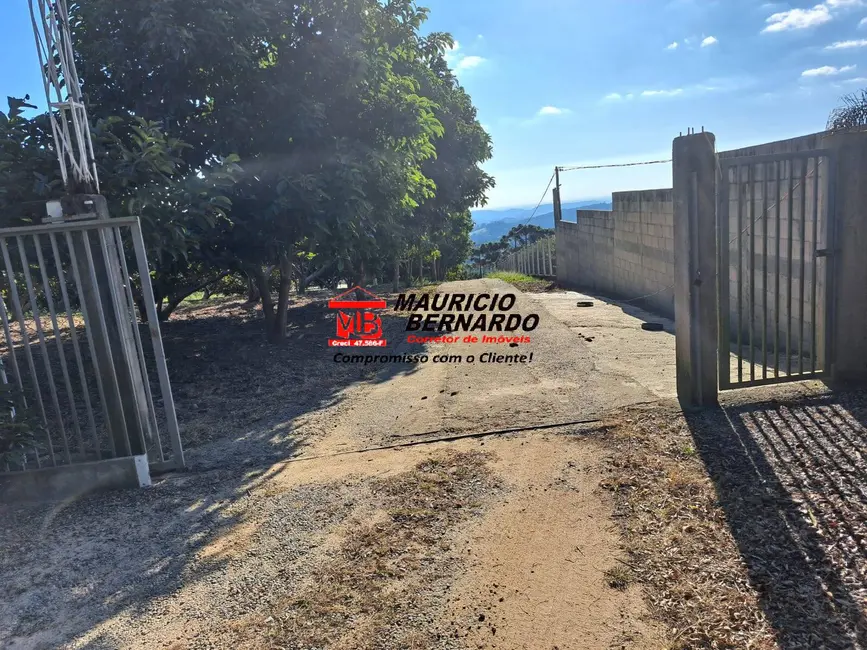 Foto 2 de Sítio / Rancho com 3 quartos à venda em Amparo - SP