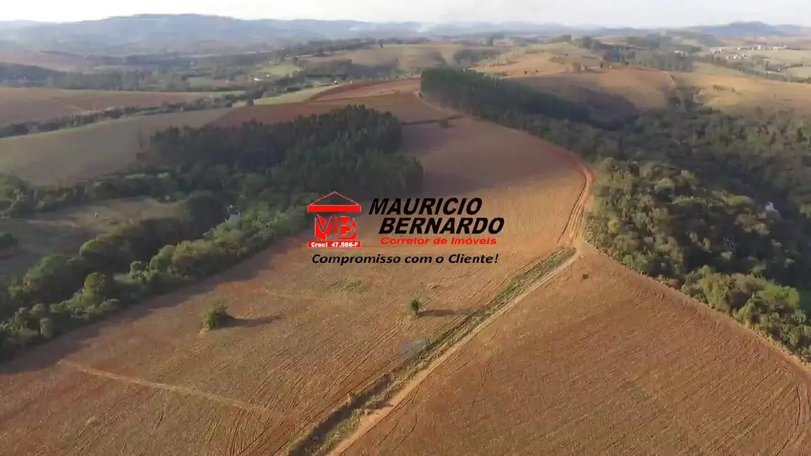 Foto 1 de Sítio / Rancho à venda em Tuiuti - SP
