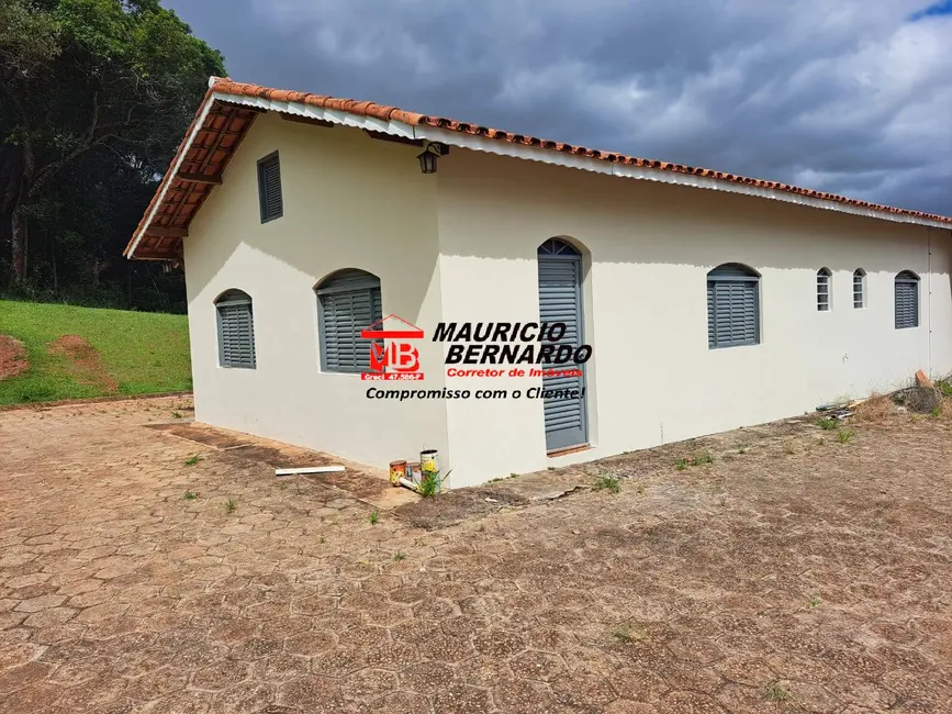 Foto 5 de Sítio / Rancho com 3 quartos à venda, 15m2 em Braganca Paulista - SP