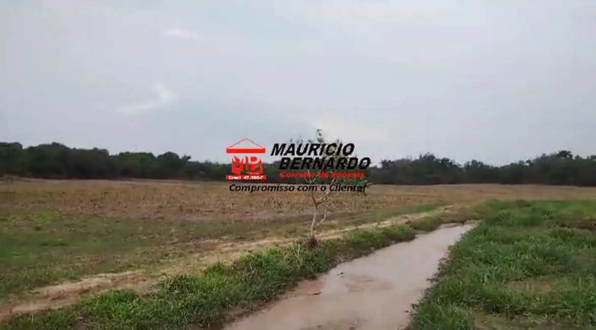 Foto 5 de Sítio / Rancho com 2 quartos à venda, 14m2 em Angatuba - SP