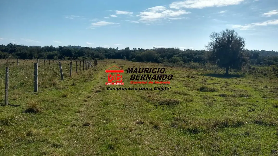 Foto 8 de Sítio / Rancho à venda, 17m2 em Angatuba - SP