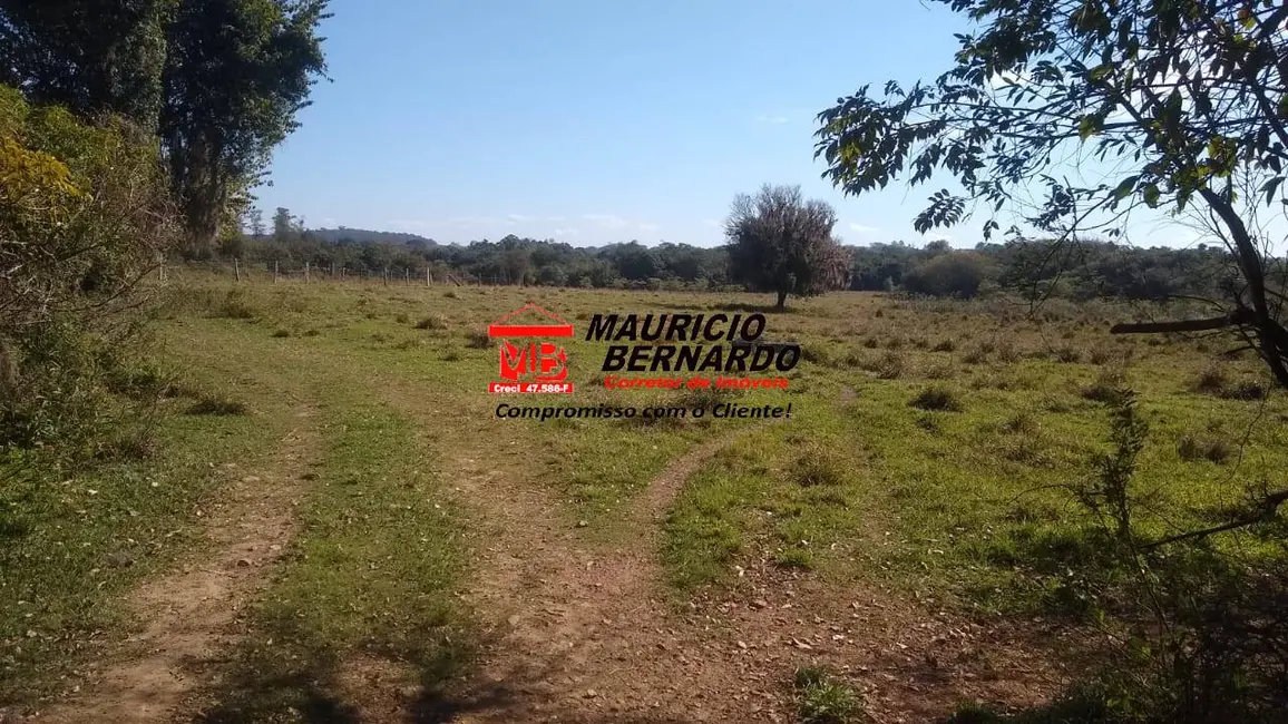 Foto 7 de Sítio / Rancho à venda, 17m2 em Angatuba - SP