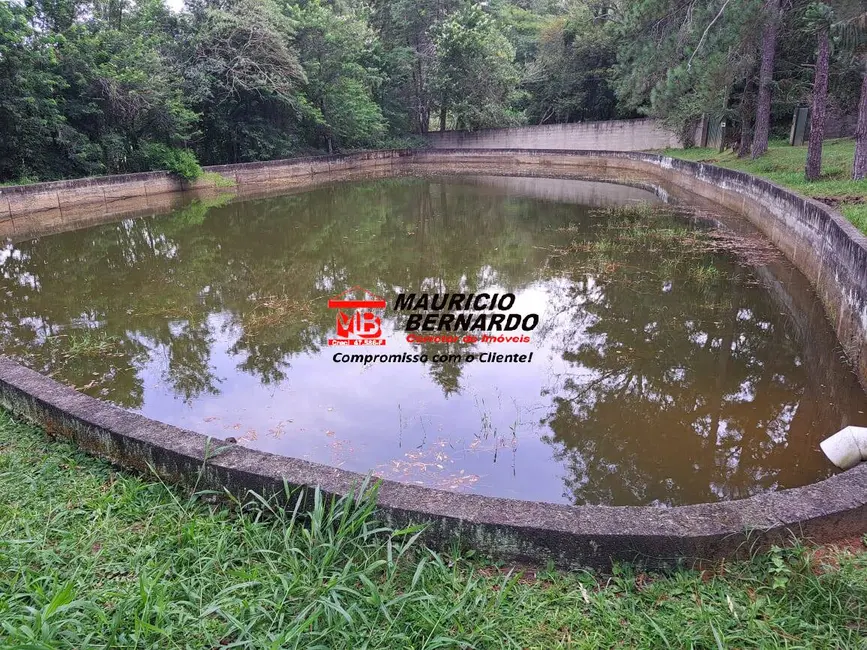 Foto 2 de Sítio / Rancho com 3 quartos à venda em Amparo - SP