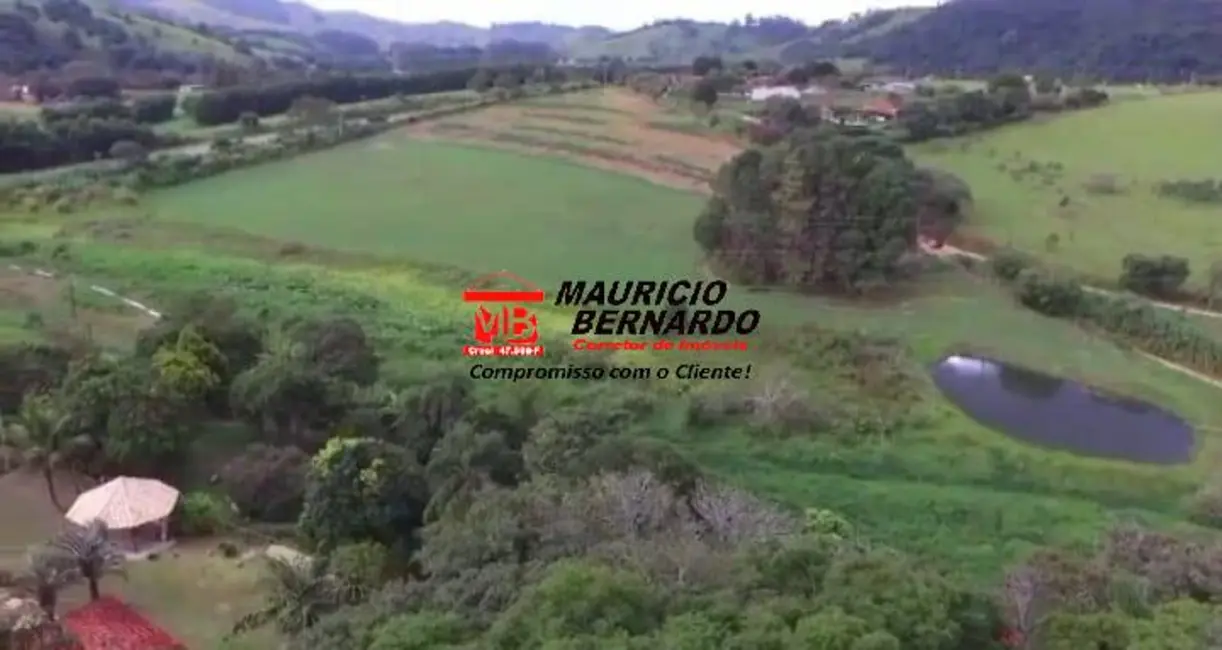 Foto 1 de Fazenda / Haras com 3 quartos à venda em Tuiuti - SP