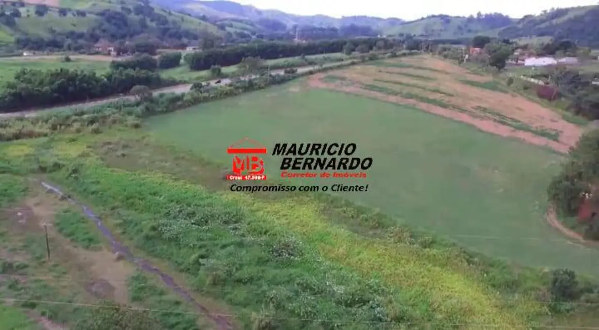 Foto 4 de Fazenda / Haras com 3 quartos à venda em Tuiuti - SP