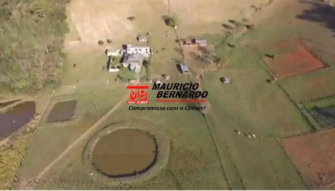 Foto 4 de Sítio / Rancho com 4 quartos à venda em Monte Alegre Do Sul - SP