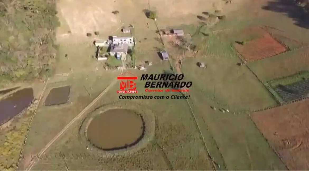 Foto 1 de Sítio / Rancho com 4 quartos à venda em Monte Alegre Do Sul - SP