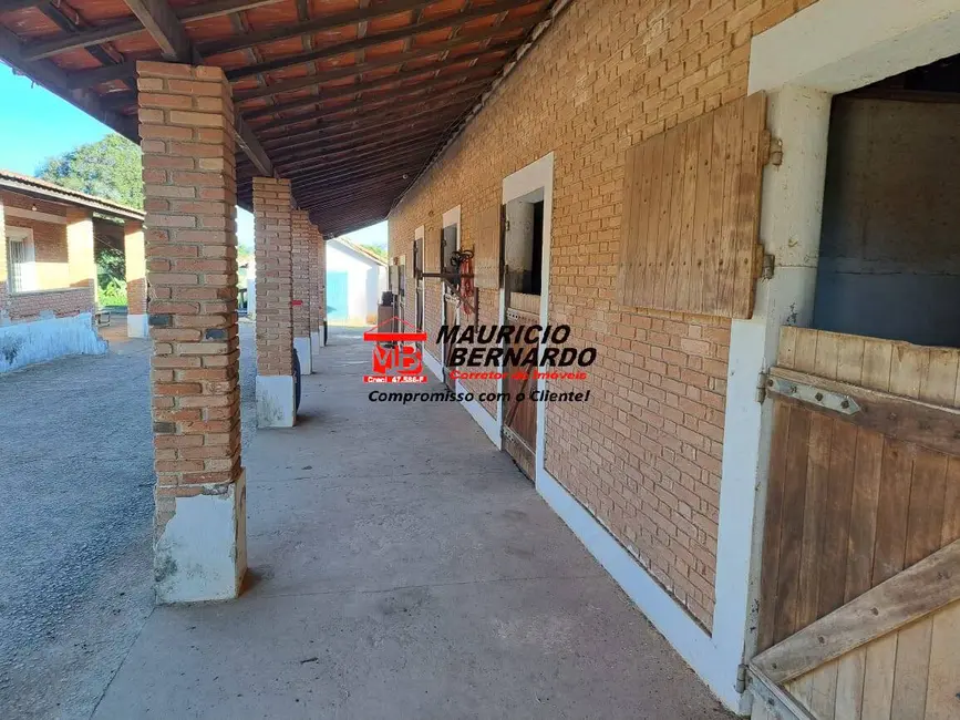 Foto 2 de Fazenda / Haras com 3 quartos à venda em Morungaba - SP