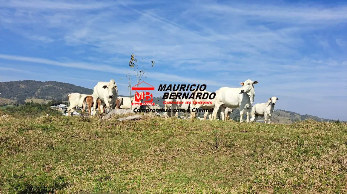 Foto 1 de Fazenda / Haras à venda, 116m2 em Braganca Paulista - SP