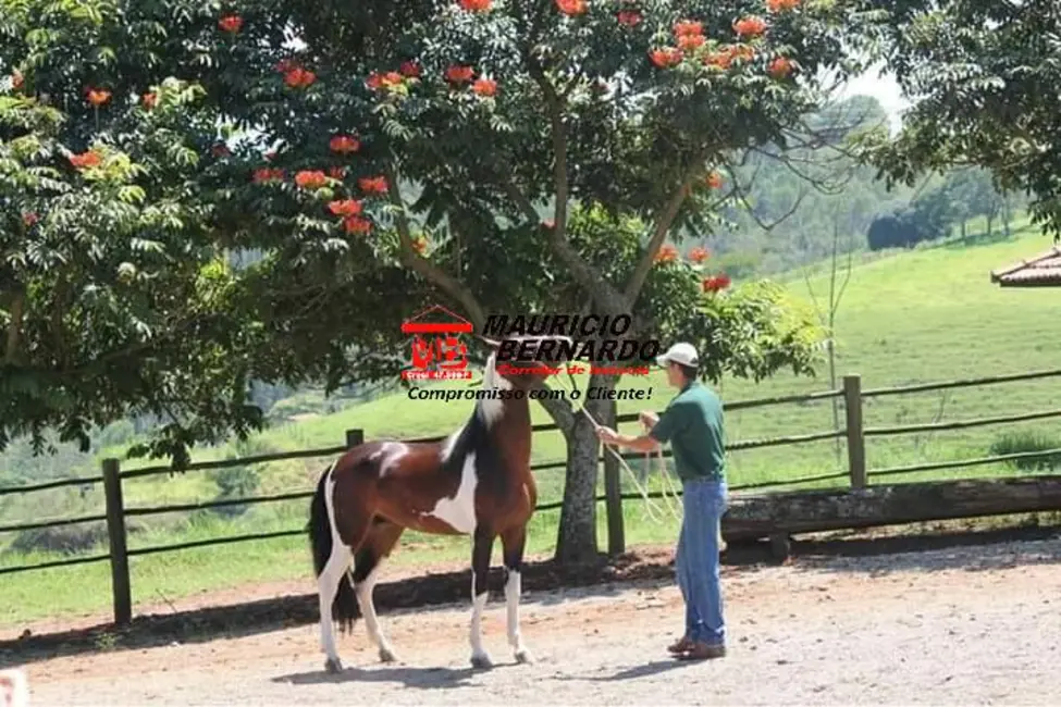 Foto 1 de Fazenda / Haras à venda, 44m2 em Piracaia - SP