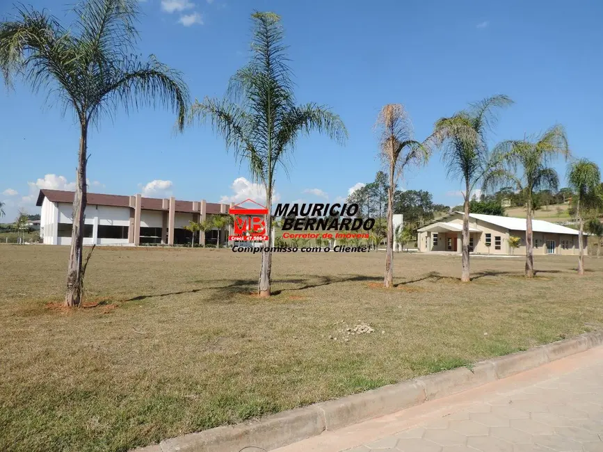 Foto 1 de Fazenda / Haras à venda, 27m2 em Jacarei - SP