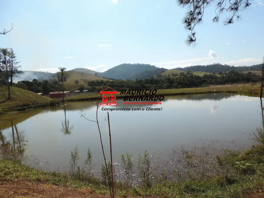 Foto 5 de Fazenda / Haras à venda, 27m2 em Jacarei - SP
