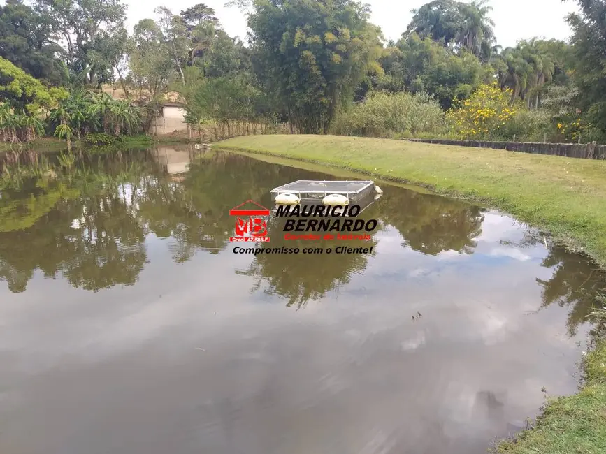 Foto 1 de Sítio / Rancho com 3 quartos à venda em Amparo - SP