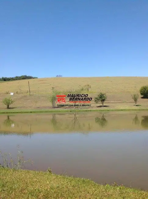 Foto 2 de Sítio / Rancho com 3 quartos à venda, 11m2 em Braganca Paulista - SP
