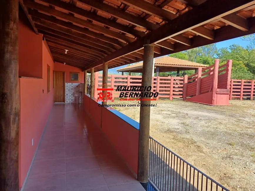 Foto 8 de Sítio / Rancho com 4 quartos à venda, 29m2 em Guaratingueta - SP