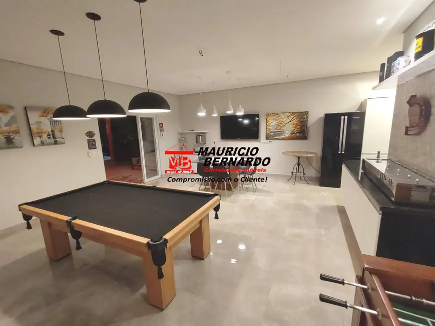 Foto 13 de Chácara à venda, 24700m2 em Itatiba - SP