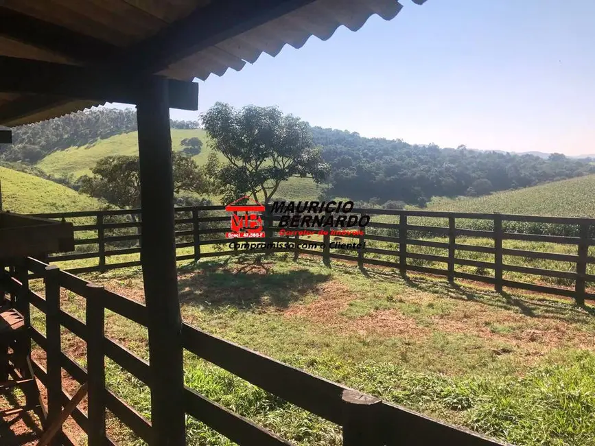 Foto 3 de Sítio / Rancho à venda, 90m2 em Atibaia - SP