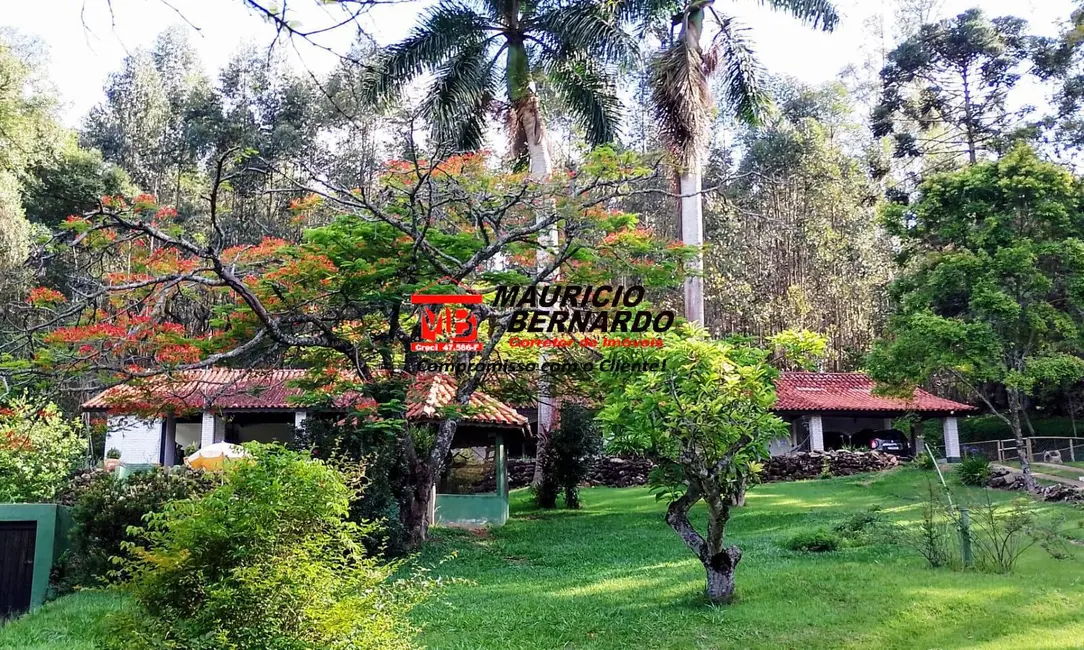 Sítio / Rancho à venda em Pinhalzinho - SP - imagem 4 Foto 4 de Sítio / Rancho à venda em Pinhalzinho - SP