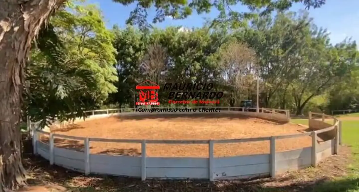 Foto 8 de Fazenda / Haras à venda, 10m2 em Atibaia - SP