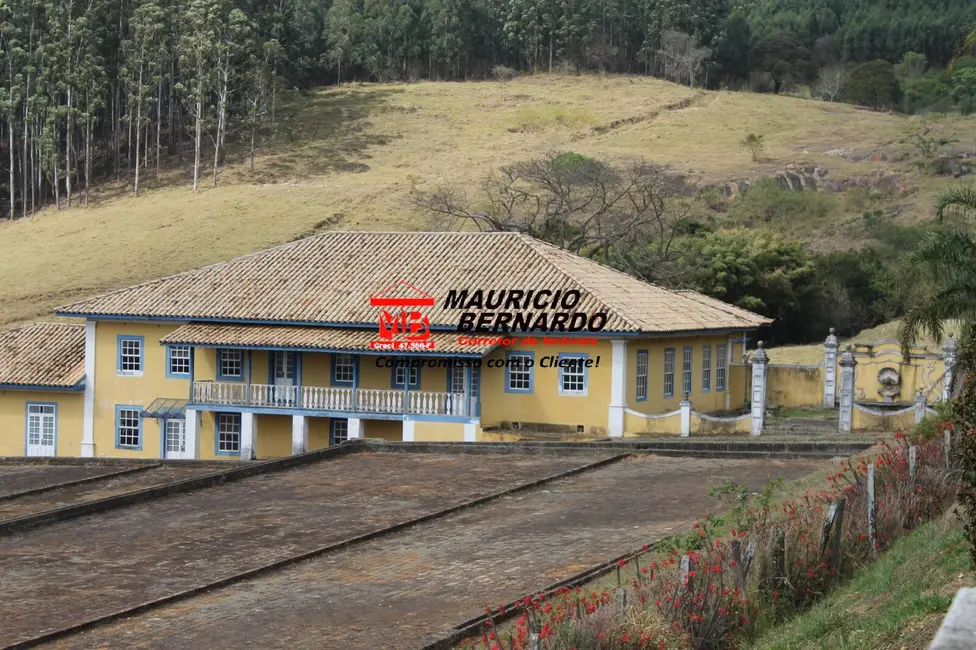 Foto 3 de Fazenda / Haras à venda, 235m2 em Braganca Paulista - SP