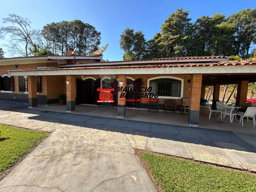 Foto 6 de Sítio / Rancho com 4 quartos à venda em Boa Vista, Atibaia - SP
