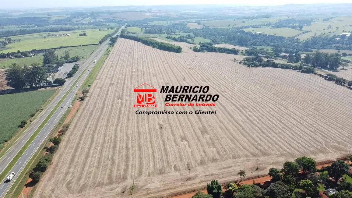 Foto 1 de Fazenda / Haras à venda, 67m2 em Tatui - SP