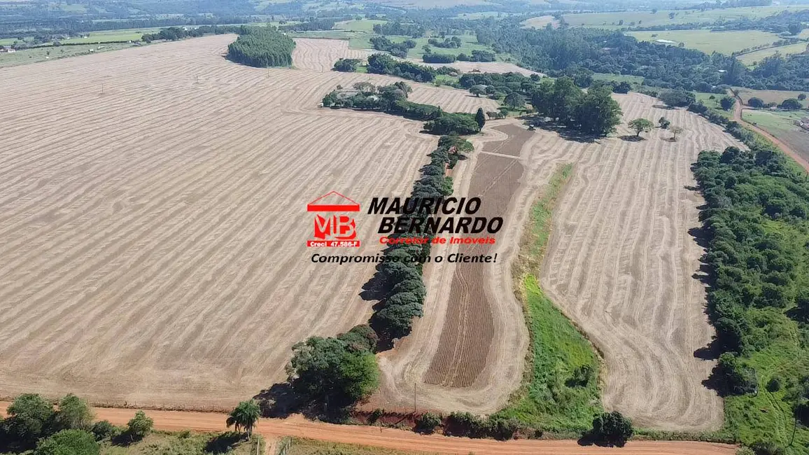 Foto 6 de Fazenda / Haras à venda, 67m2 em Tatui - SP
