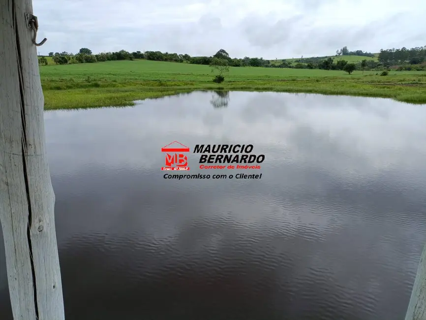 Foto 3 de Fazenda / Haras com 6 quartos à venda, 75m2 em Tatui - SP