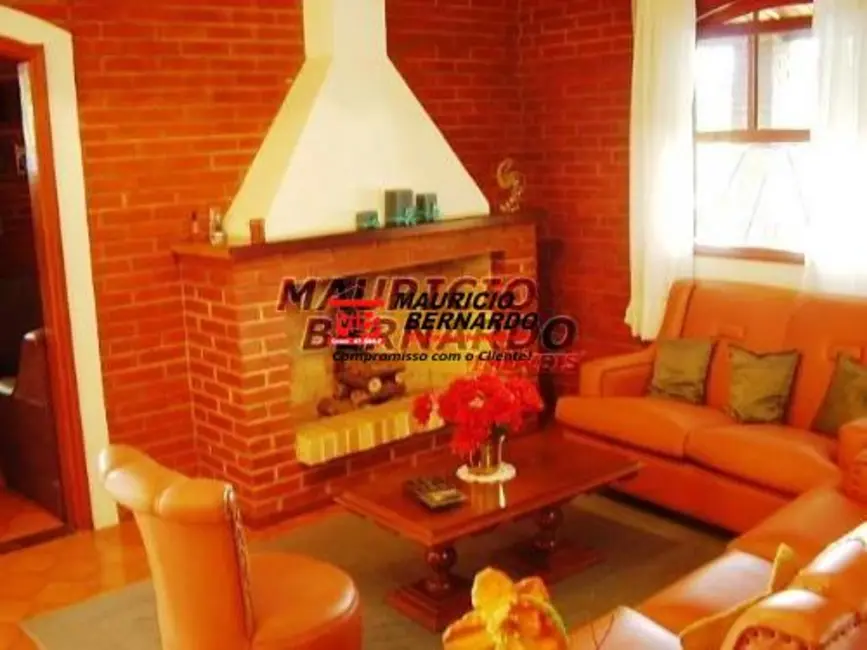 Foto 3 de Chácara com 4 quartos à venda, 7000m2 em Encosta do Sol, Itatiba - SP