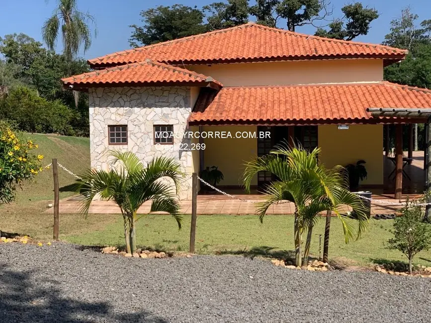 Foto 2 de Sítio / Rancho com 3 quartos à venda, 48400m2 em Centro, Tatui - SP