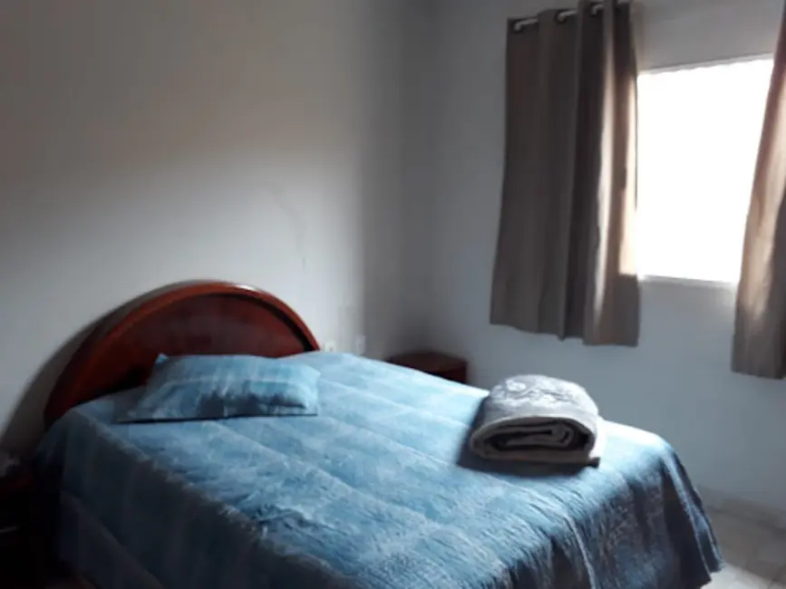 Casa com 2 quartos à venda, 180m2 em Jardim Sorocabano, Sorocaba - SP - imagem 4 Foto 4 de Casa com 2 quartos à venda, 180m2 em Jardim Sorocabano, Sorocaba - SP