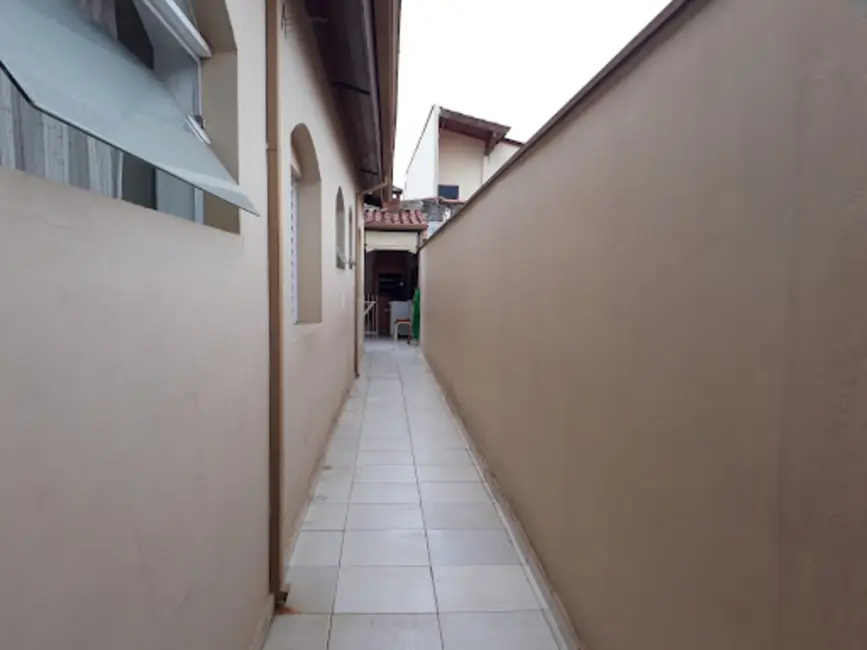 Casa com 2 quartos à venda, 180m2 em Jardim Sorocabano, Sorocaba - SP - imagem 3 Foto 3 de Casa com 2 quartos à venda, 180m2 em Jardim Sorocabano, Sorocaba - SP