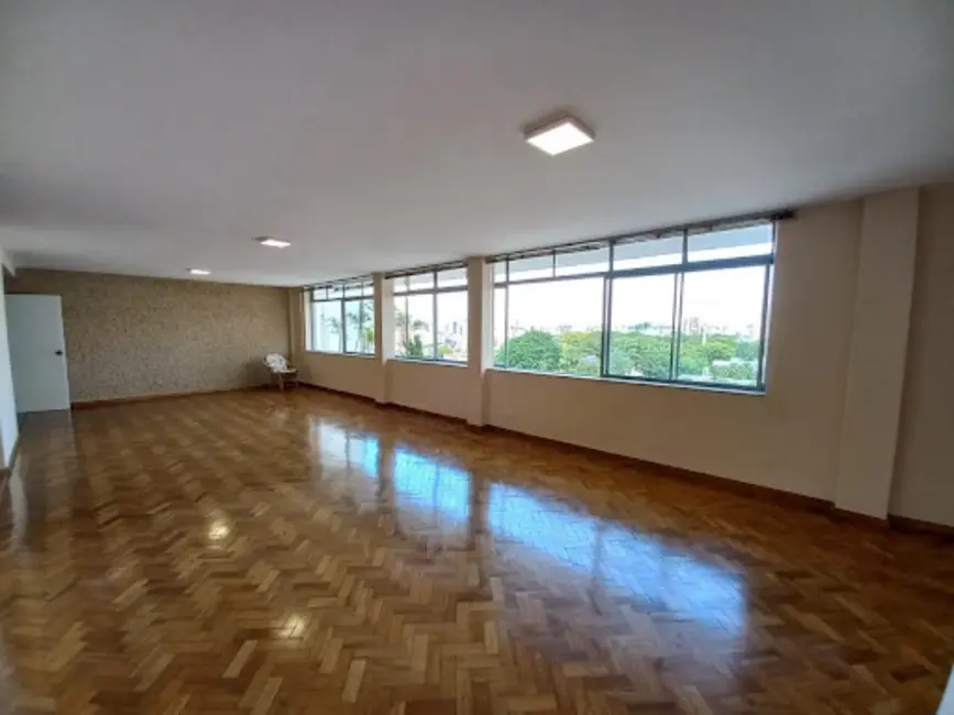 Apartamento com 4 quartos à venda, 220m2 em Centro, Sorocaba - SP - imagem 6 Foto 6 de Apartamento com 4 quartos à venda, 220m2 em Centro, Sorocaba - SP