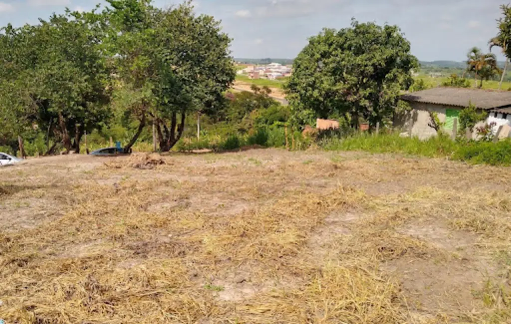 Foto 1 de Terreno / Lote à venda, 3166m2 em Salto De Pirapora - SP