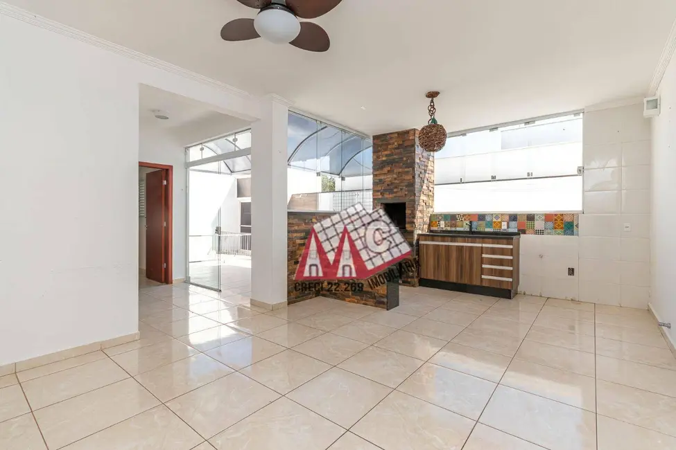 Sobrado com 4 quartos à venda, 200m2 em Wanel Ville, Sorocaba - SP - imagem 9 Foto 9 de Sobrado com 4 quartos à venda, 200m2 em Wanel Ville, Sorocaba - SP