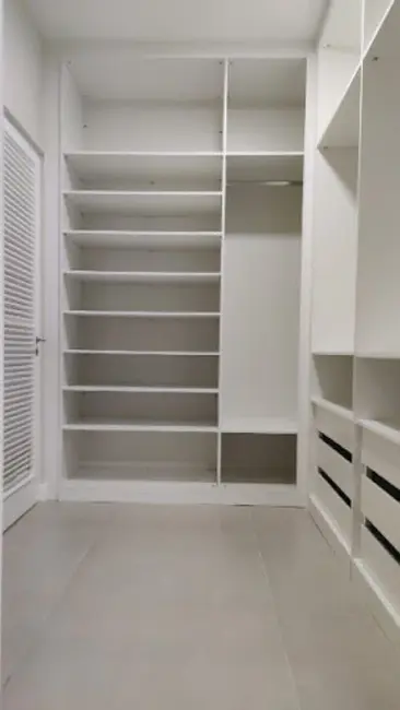 Foto 8 de Sobrado com 4 quartos à venda, 955m2 em Além Ponte, Sorocaba - SP