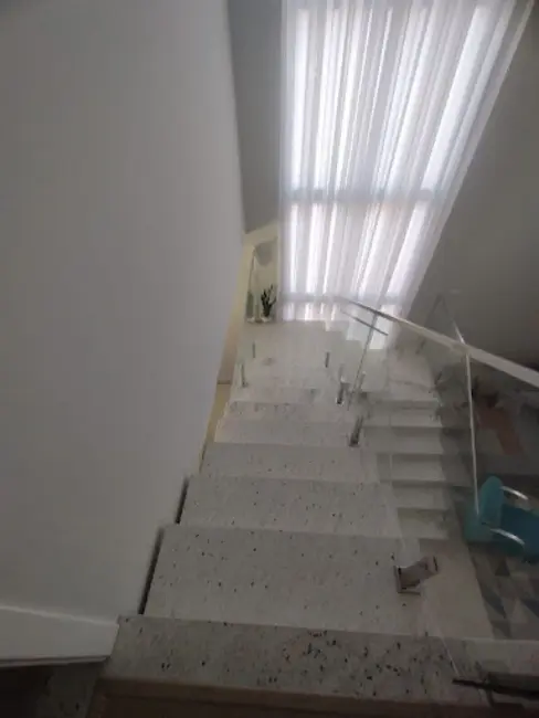 Sobrado com 4 quartos à venda, 276m2 em Wanel Ville, Sorocaba - SP - imagem 7 Foto 7 de Sobrado com 4 quartos à venda, 276m2 em Wanel Ville, Sorocaba - SP
