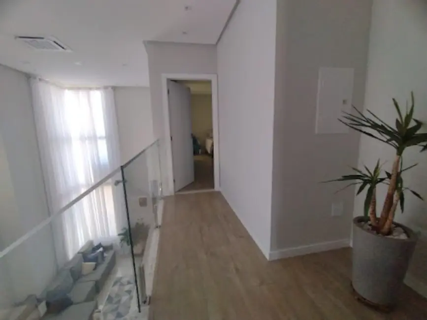 Sobrado com 4 quartos à venda, 276m2 em Wanel Ville, Sorocaba - SP - imagem 6 Foto 6 de Sobrado com 4 quartos à venda, 276m2 em Wanel Ville, Sorocaba - SP
